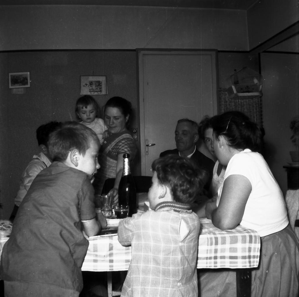 maman michel coletteet leur fils et moi1958